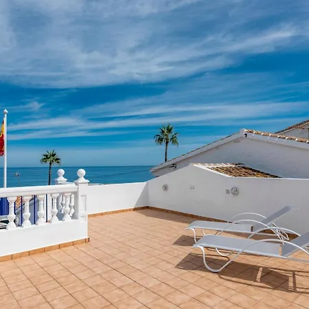 Casa Perro Andaluz Дом отдыха Фуэнхирола